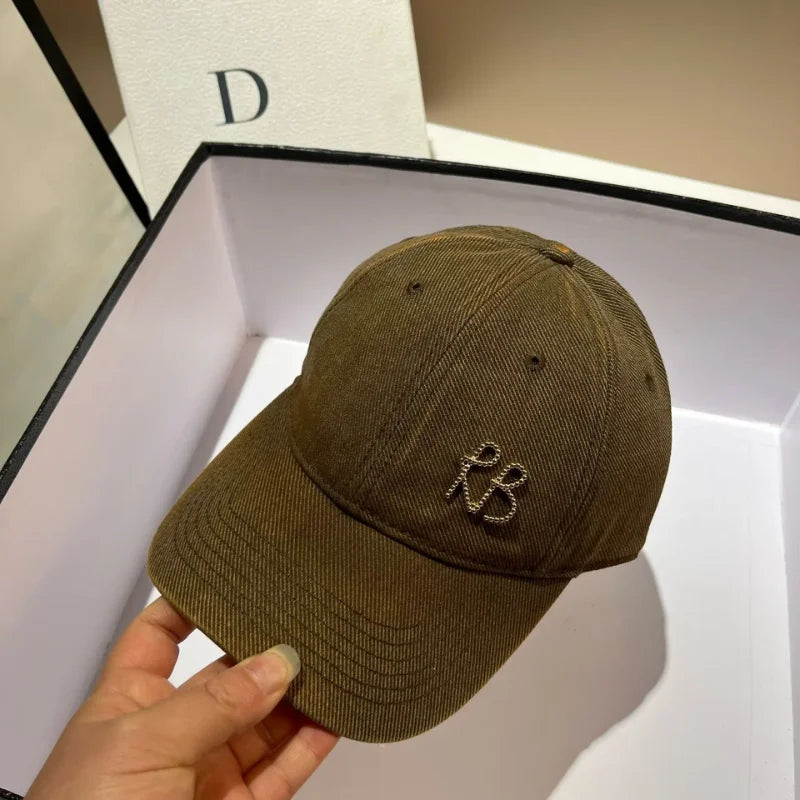 Luxury Designer Metal Letter  Baseball Caps Men Women Fashion Snapback Hip Hop Adjustable Bone Dad Hat Outdoor Visor Sun Hats