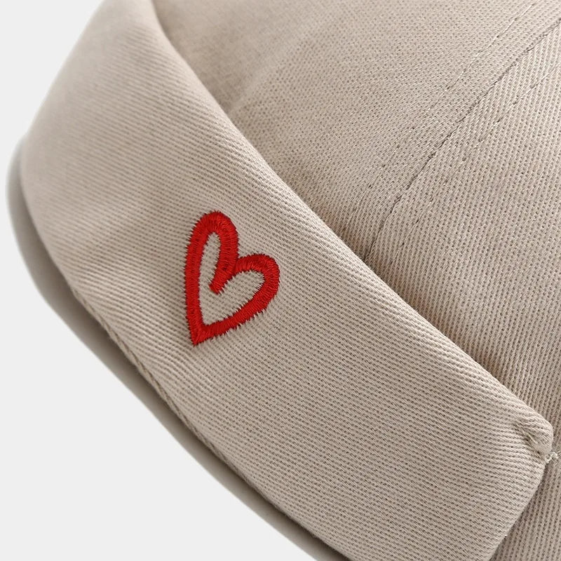 INS Literary Style Heart Love Label Docker Cap Vintage Brimless Hat Skullies Cap Beanie Hats Landlord Sailor Cap Men and Women