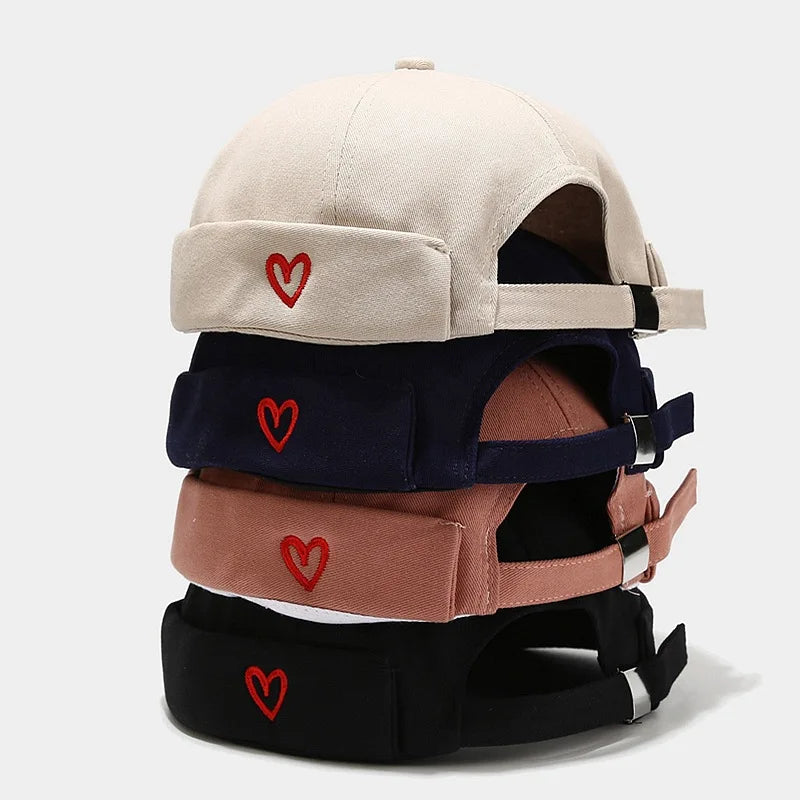 INS Literary Style Heart Love Label Docker Cap Vintage Brimless Hat Skullies Cap Beanie Hats Landlord Sailor Cap Men and Women