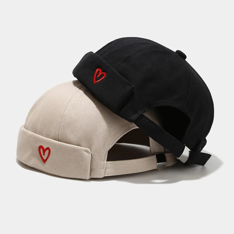 INS Literary Style Heart Love Label Docker Cap Vintage Brimless Hat Skullies Cap Beanie Hats Landlord Sailor Cap Men and Women