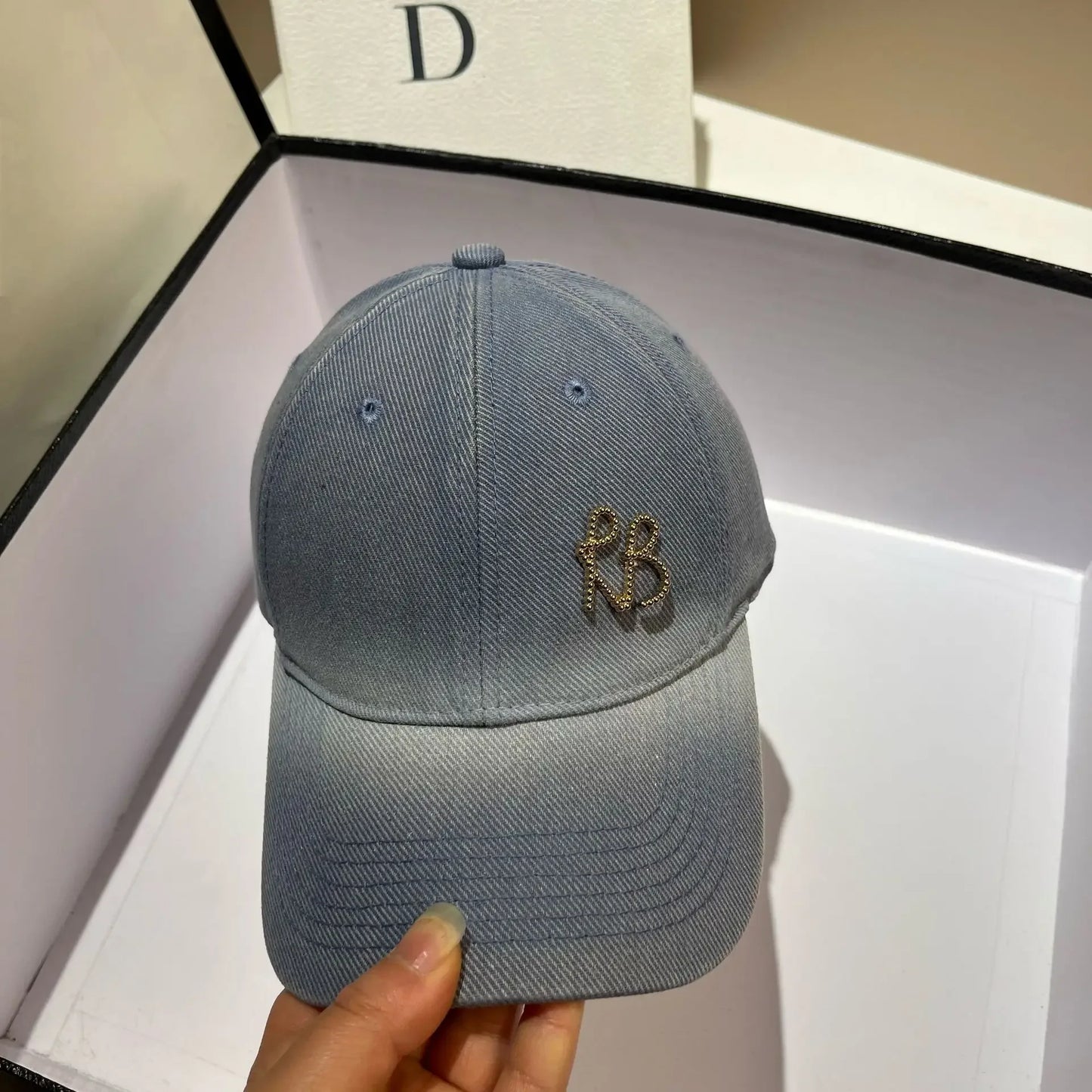 Luxury Designer Metal Letter  Baseball Caps Men Women Fashion Snapback Hip Hop Adjustable Bone Dad Hat Outdoor Visor Sun Hats