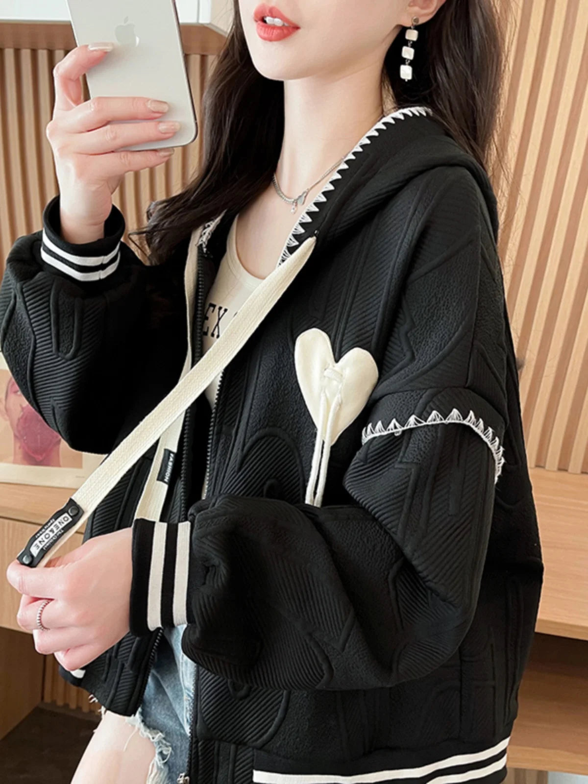 Sweet College Style Baseball Uniform Jacket Girls Fashion Spring Autumn Loose Lines Heart Drawstring Cardigan Hoodie Hooded Coat