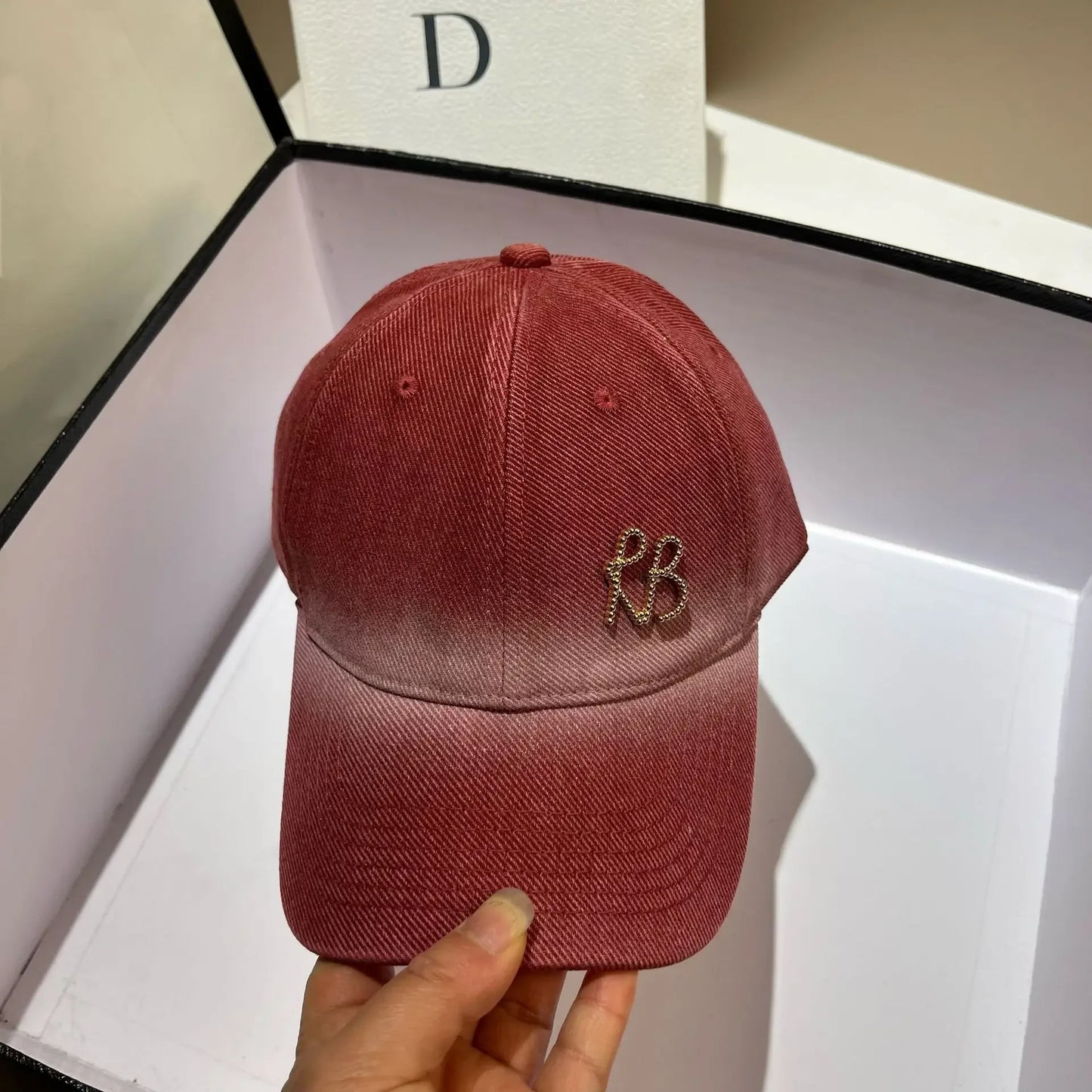 Luxury Designer Metal Letter  Baseball Caps Men Women Fashion Snapback Hip Hop Adjustable Bone Dad Hat Outdoor Visor Sun Hats